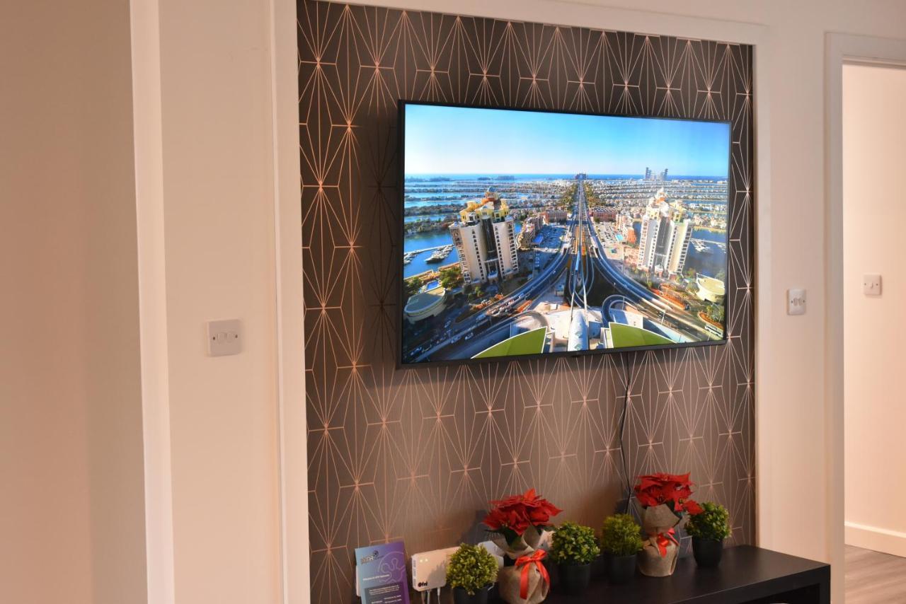 Exec 2Bed 2Bath Serviced Apartment Balcony Parking Мілтон-Кінз Екстер'єр фото